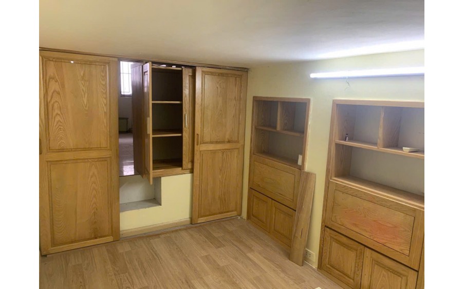 Cho thuê căn hộ tập thể tầng 2 tại 57 Tô Hiến Thành, 65m2, 2 ngủ, 5.5 Triệu